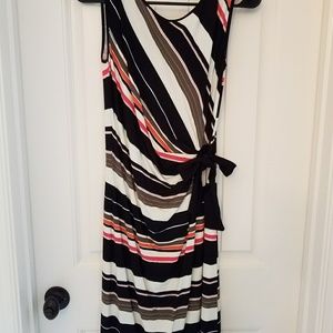 Lucy & Laurel Striped dress